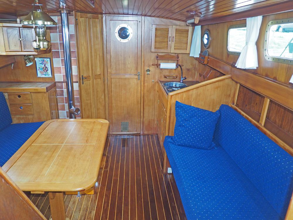 Salon, Innenausstattung